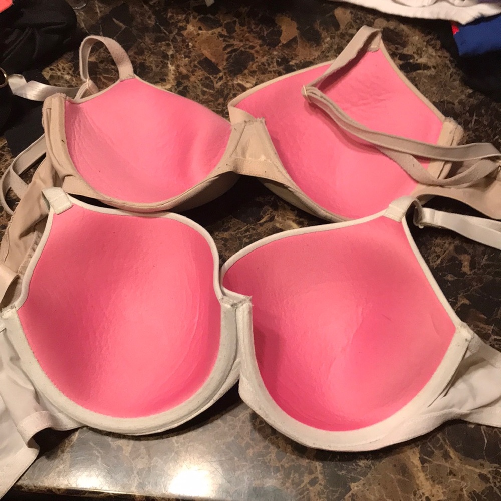 VS bra bundle - Picture 4 of 5
